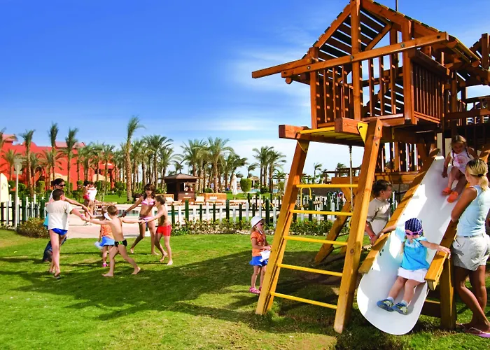 Resort Grand Plaza - Families And Couples Only