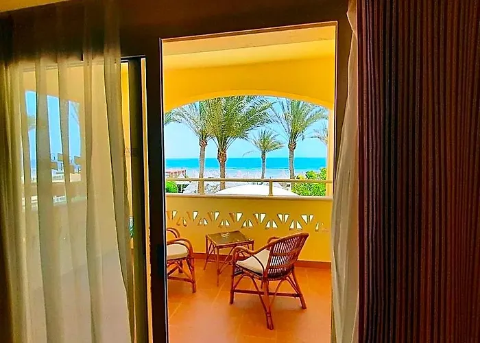 Grand Plaza - Families And Couples Only Resort