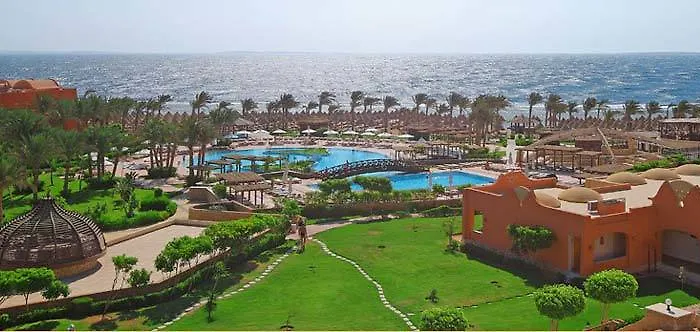 Resort Grand Plaza - Families And Couples Only